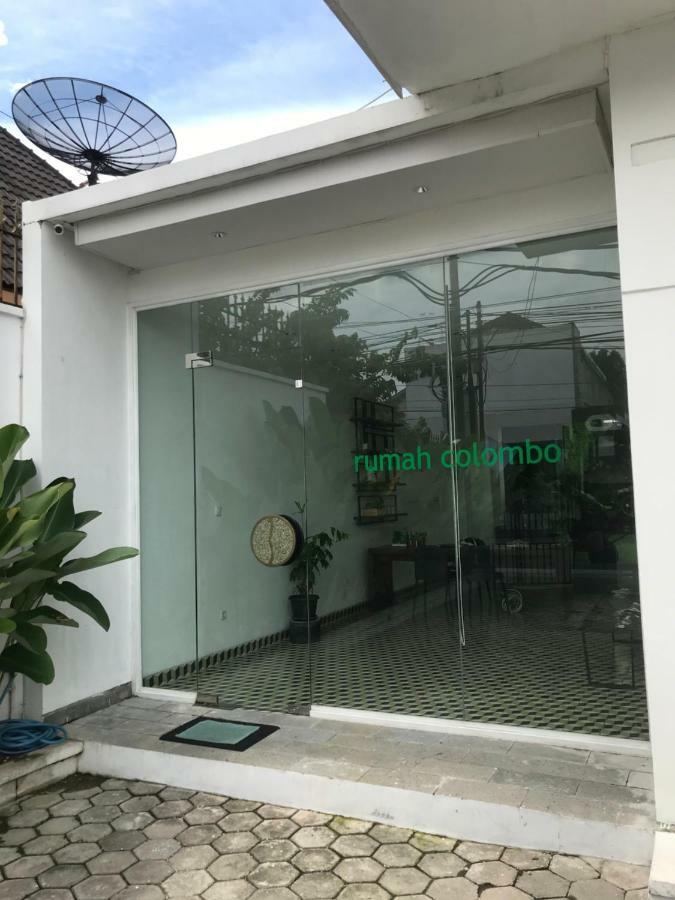Reddoorz Plus @ Demangan Gejayan Pakualaman Exterior photo